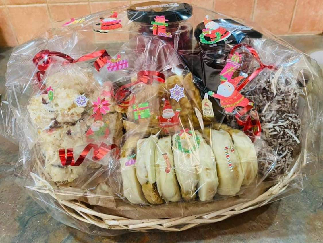 Christmas Goodies Basket