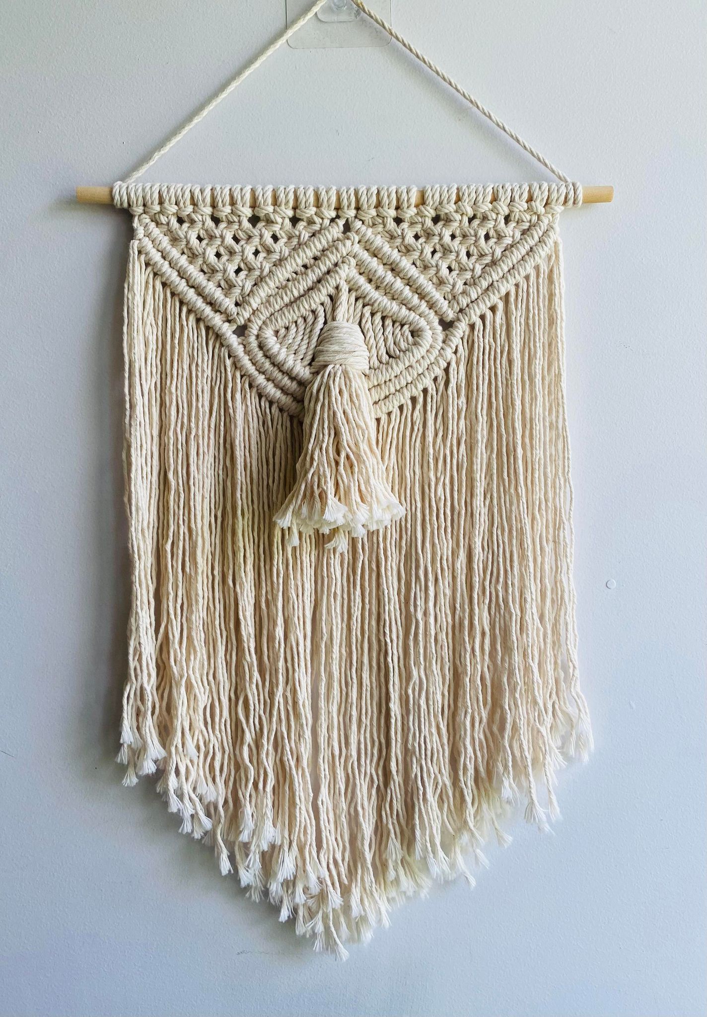 Rye Knot Small Macrame Wall Hanger